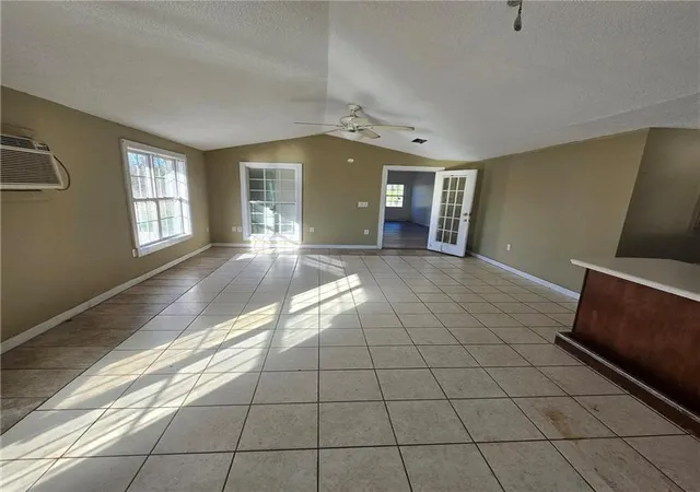 3rd image of 2606 Beechwood Dr, Jesup, GA 31545 | MLS# 7537346