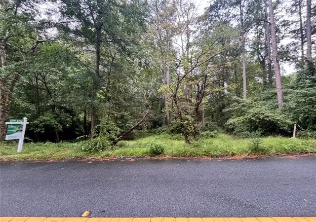 Photo 3 of Land for sale at 8 N Poplar St, Fairburn, GA 30213 | MLS# 7828582 | Listing updated on 2026-08-27