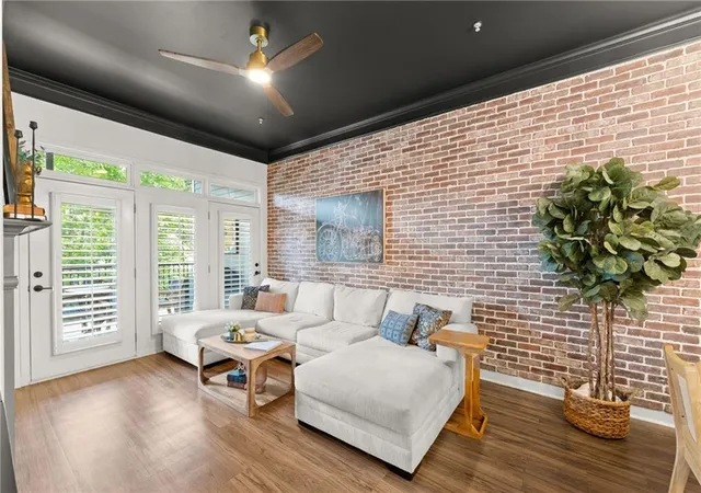 1st image of 812 Creek View Ln, Roswell, GA 30075 | MLS# 7799405