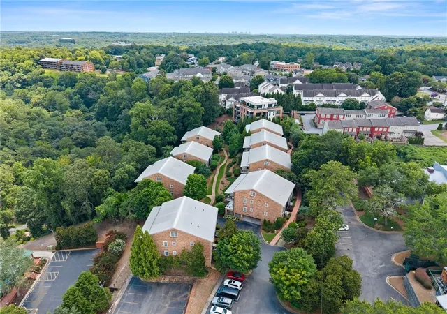 42nd image of 812 Creek View Ln, Roswell, GA 30075 | MLS# 7799405