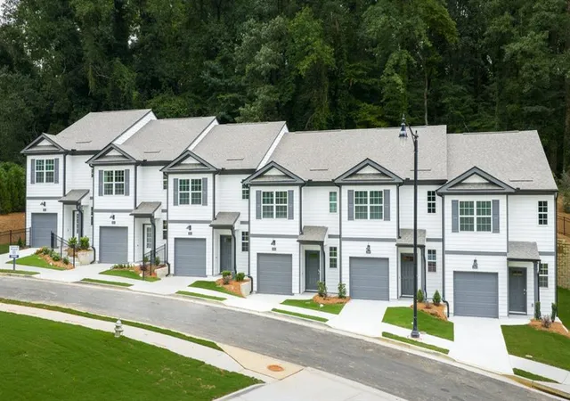 2nd image of 2831 Georgia Aster Wy Nw #42, Atlanta, GA 30318 | MLS# 7801355