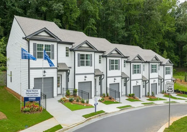 Photo 4 of Sale Pending at 2831 Georgia Aster Way NW #42, Atlanta, GA 30318 | MLS# 7801355 | Listing updated on 2026-10-08