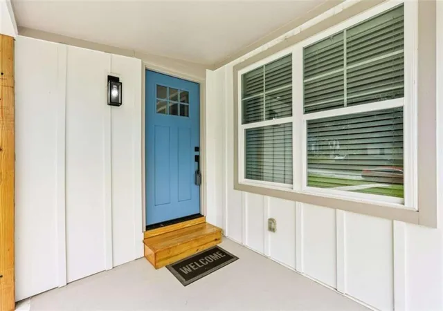 Photo 2 of Single family home for sale at 2242 Jernigan Dr, Atlanta, GA 30315 | MLS# 7787433 | Listing updated on 2026-08-29