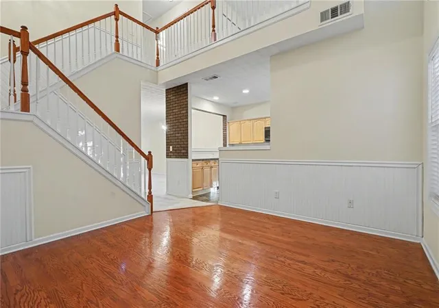3rd image of 994 Pike Forest Dr, Lawrenceville, GA 30045 | MLS# 7750525