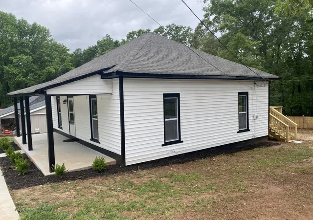 Homes for sale in Monroe, GA | 702 Roosevelt St, Monroe, GA 30656 | MLS# 7767103