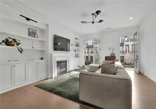 Townhouse for sale at 2376 Provence Park Way, Decatur, GA 30033 | MLS# 7829824