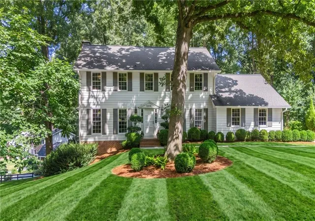 Photo 1 of Single family home for sale at 5506 Whitewood Ct, Dunwoody, GA 30338 | MLS# 7822517 | Listing updated on 2026-09-12