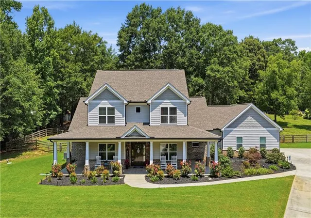 2nd image of 579 New Cut Rd, Braselton, GA 30517 | MLS# 7819713