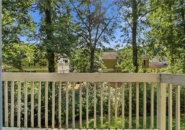 Homes for sale in Marietta, GA | 1329 Surrey Ln Sw #7, Marietta, GA 30008 | MLS# 7797891