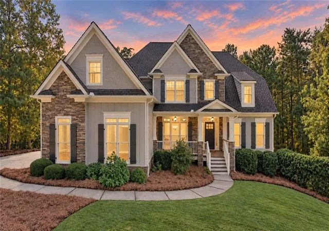 Photo 1 of Single family home for sale at 267 Chestnut Oak, Dawsonville, GA 30534 | MLS# 7855058 | Listing updated on 2026-10-24