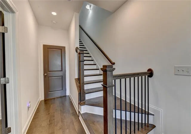 Photo 4 of Townhouse for sale at 3997 Knox Park Ovlk, Duluth, GA 30097 | MLS# 7773138 | Listing updated on 2026-08-01