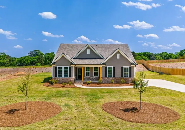 Homes for sale in Monroe, GA | 574 Gene Bell Rd, Monroe, GA 30655 | MLS# 7771373