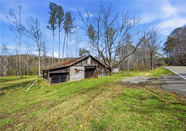 Photo 3 of Sale Pending at 12100 Reinhardt College Pkwy, Waleska, GA 30183 | MLS# 7734465 | Listing updated on 2026-08-25