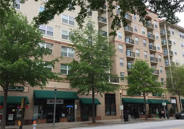 Condominium at 230 E Ponce De Leon Ave #616, Decatur, GA 30030 | MLS# 5674299 | | Sold on 2016-07-06