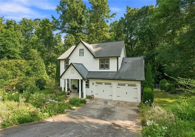 Photo 1 of Sale Pending at 1518 Olde Ml Tr, Woodstock, GA 30188 | MLS# 7812718 | Listing updated on 2026-08-26