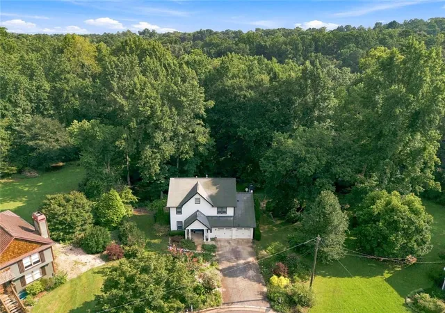 Photo 2 of Sale Pending at 1518 Olde Ml Tr, Woodstock, GA 30188 | MLS# 7812718 | Listing updated on 2026-08-26
