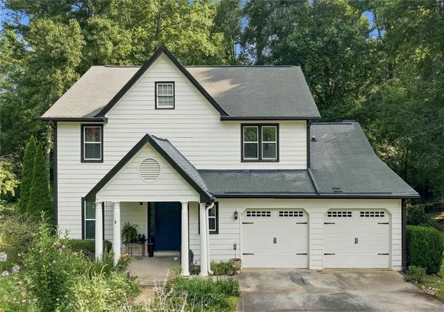 Photo 3 of Sale Pending at 1518 Olde Ml Tr, Woodstock, GA 30188 | MLS# 7812718 | Listing updated on 2026-08-26