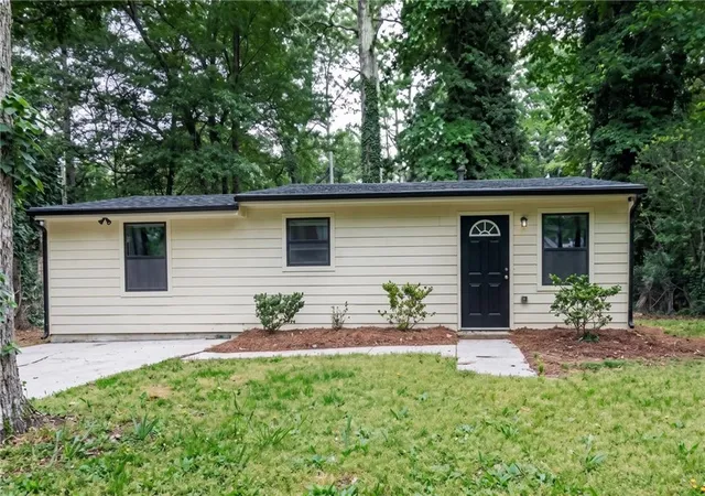 1st image of 3283 Pebble Dr, Atlanta, GA 30344 | MLS# 7769423