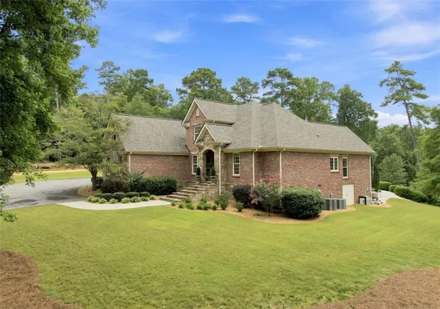 Photo 3 of Single family home for sale at 2956 Old Dalton Rd, Rome, GA 30165 | MLS# 7821934 | Listing updated on 2026-09-12