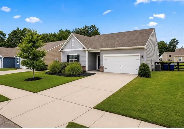 Photo 2 of Sale Pending at 145 Meriwether Ln, Villa Rica, GA 30180 | MLS# 7764589 | Listing updated on 2026-10-03