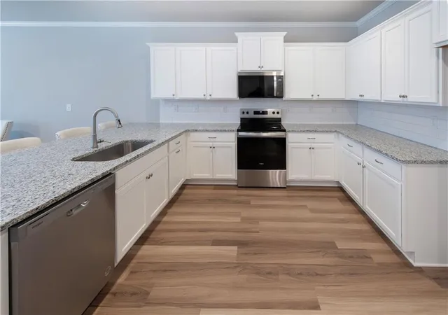 Photo 3 of Townhouse for sale at 5525 Leyland Dr, Flowery Branch, GA 30542 | MLS# 7824521 | Listing updated on 2026-09-17