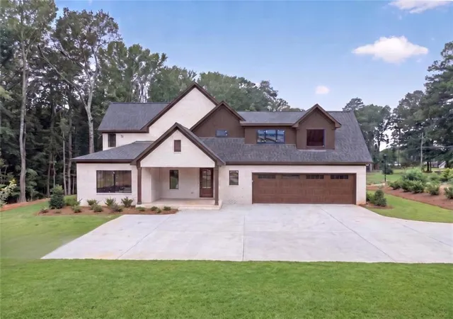 Photo 3 of Single family home for sale at 616 Hoke Okelly Ml Rd, Loganville, GA 30052 | MLS# 7821876 | Listing updated on 2026-08-15