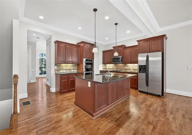 3rd image of 1012 Merrivale Chase, Roswell, GA 30075 | MLS# 7824331