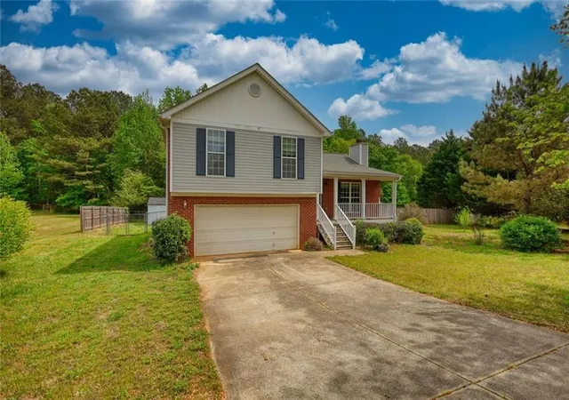 Homes for sale in Statham, GA | 1916 Brenda St, Statham, GA 30666 | MLS# 7755109