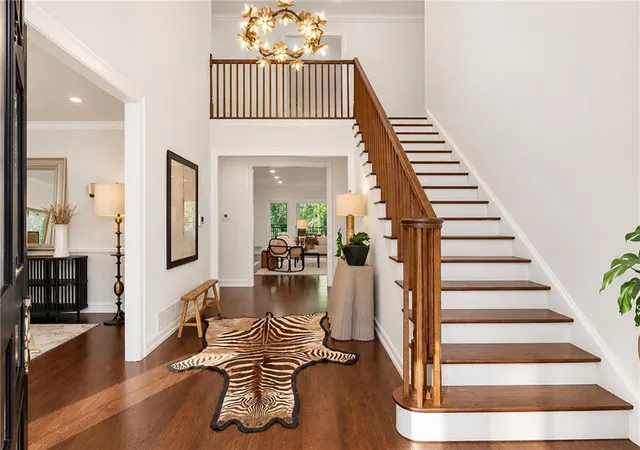 Photo 3 of Single family home for sale at 1330 W Wesley Rd Nw, Atlanta, GA 30327 | MLS# 7818983 | Listing updated on 2026-10-12
