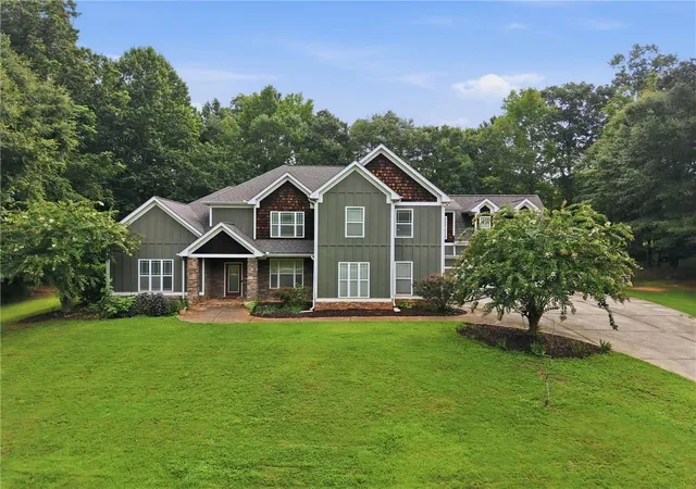 1st image of 20 Cohutta Dr, Covington, GA 30014 | MLS# 7807096