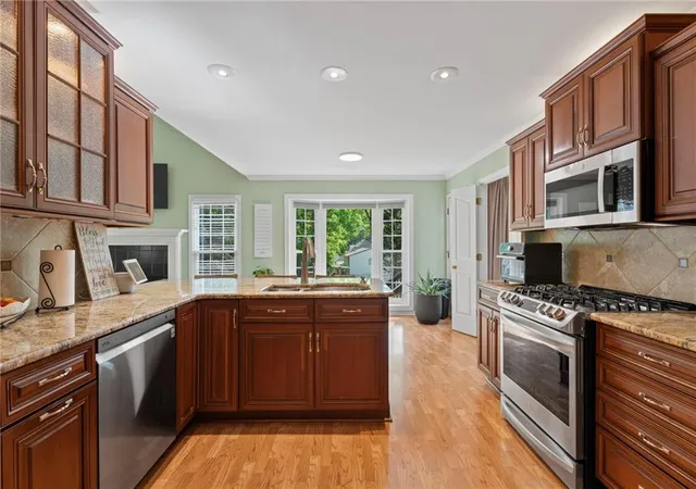 5th image of 6023 Wyndham Woods Dr, Powder Springs, GA 30127 | MLS# 7755526