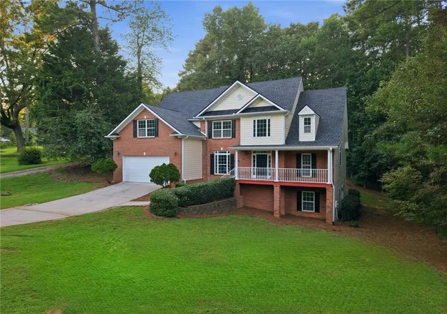 Photo 3 of Single family home for sale at 4085 Howell Fry Rd, Duluth, GA 30096 | MLS# 7825044 | Listing updated on 2026-09-17