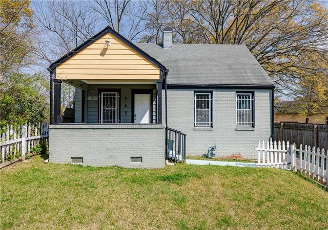 1st image of 965 Mayson Turner Rd Nw, Atlanta, GA 30314 | MLS# 7825413