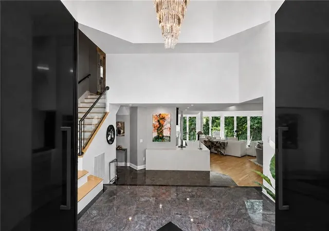 Photo 3 of Sale Pending at 3906 Paces Fry Rd NW, Atlanta, GA 30327 | MLS# 7810432 | Listing updated on 2026-09-29