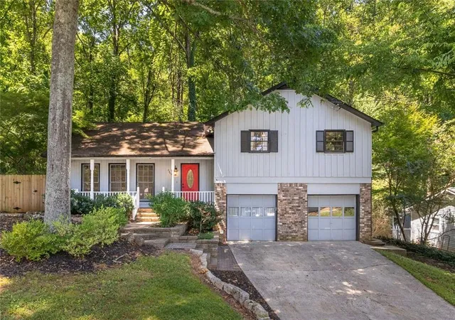 Photo 1 of Sale Pending at 2845 Wood Forest, Marietta, GA 30066 | MLS# 7827751 | Listing updated on 2026-10-31