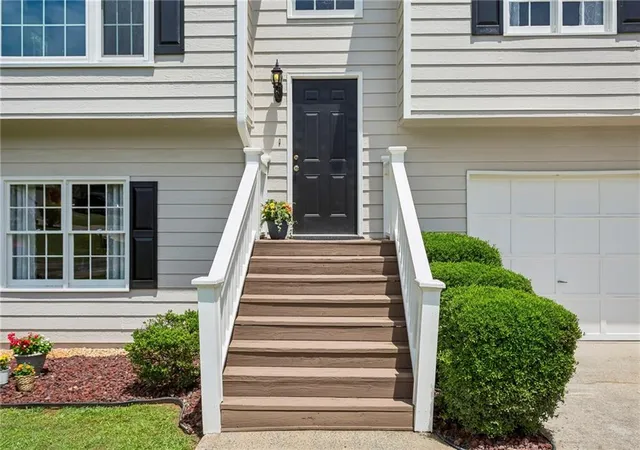 Photo 3 of Single family home for sale at 3096 Woodcrest Way, Powder Springs, GA 30127 | MLS# 7777618 | Listing updated on 2026-09-13