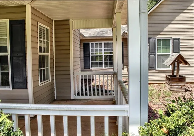 Photo 2 of Single family home for sale at 5613 Highway 81 E, Mcdonough, GA 30252 | MLS# 7818843 | Listing updated on 2026-09-18