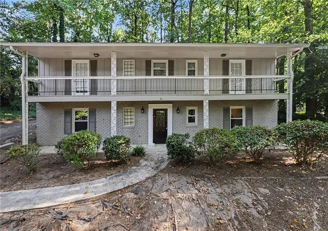 Photo 2 of Single family home for sale at 1545 Old Spring House Ln, Atlanta, GA 30338 | MLS# 7829246 | Listing updated on 2026-09-01