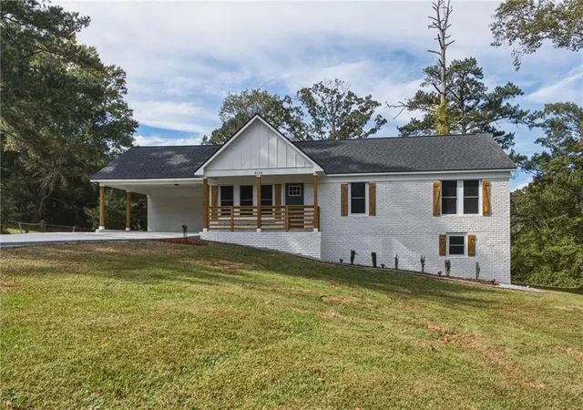 Single family home for sale at 6128 Hill St, Austell, GA 30168 | MLS# 7859551