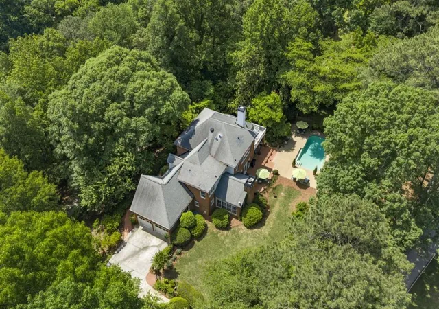 2nd image of 9100 Huntcliff Tr, Sandy Springs, GA 30350 | MLS# 7768697
