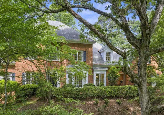 Photo 3 of Single family home for sale at 9100 Huntcliff Tr, Sandy Springs, GA 30350 | MLS# 7768697 | Listing updated on 2026-09-10