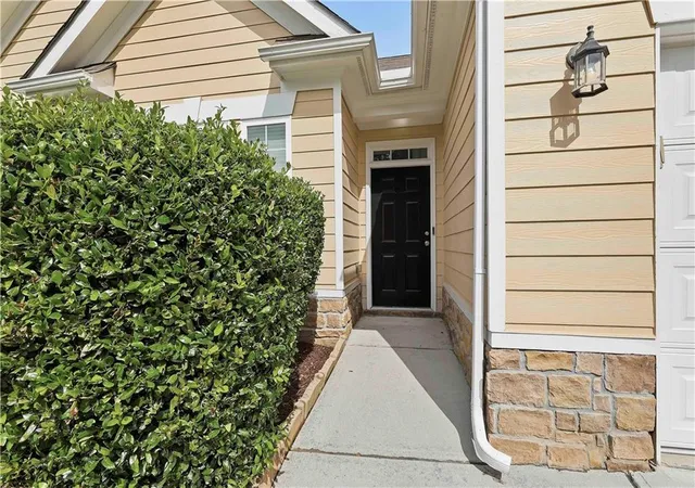 Photo 4 of Single family home for sale at 7373 Gossamer St, Union City, GA 30291 | MLS# 7791479 | Listing updated on 2026-10-16