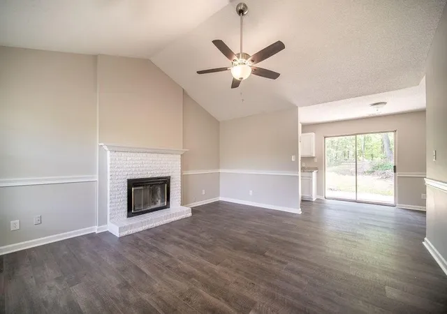 Homes for sale in Flowery Branch, GA | 1059 Bridle Creek Dr, Flowery Branch, GA 30542 | MLS# 7786664
