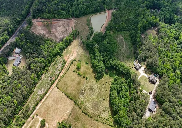 4th image of 708 Youth Jersey Rd, Monroe, GA 30655 | MLS# 7766867
