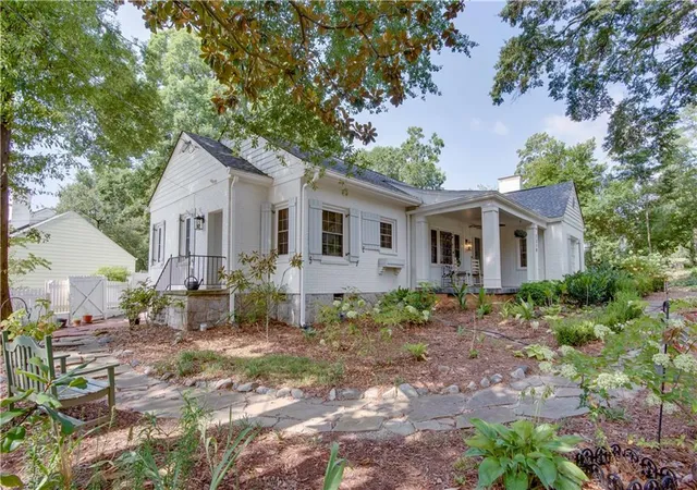 3rd image of 2310 Rugby Ave, Atlanta, GA 30337 | MLS# 7824082