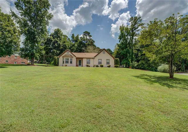 Photo 2 of Sale Pending at 4938 Lake Forest Dr, Conyers, GA 30094 | MLS# 7778892 | Listing updated on 2026-09-25