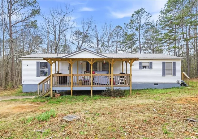 Homes for sale in Lula, GA | 6739 Victoria Ln, Lula, GA 30554 | MLS# 7729972