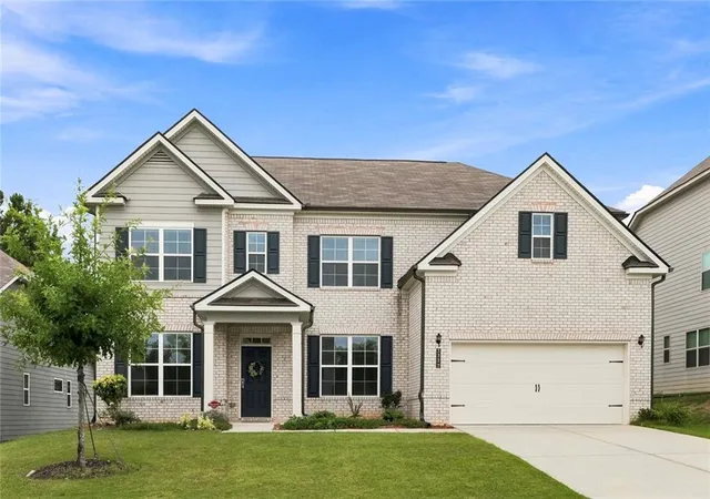Photo 1 of Single family home for sale at 3332 Grace Farm Ln, Buford, GA 30519 | MLS# 7810054 | Listing updated on 2026-07-25