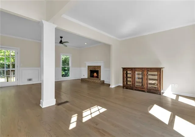 Photo 3 of Single family home for sale at 3601 Hampstead Ln Ne, Roswell, GA 30075 | MLS# 7827935 | Listing updated on 2026-09-04