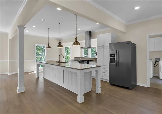Photo 4 of Single family home for sale at 3601 Hampstead Ln Ne, Roswell, GA 30075 | MLS# 7827935 | Listing updated on 2026-09-04